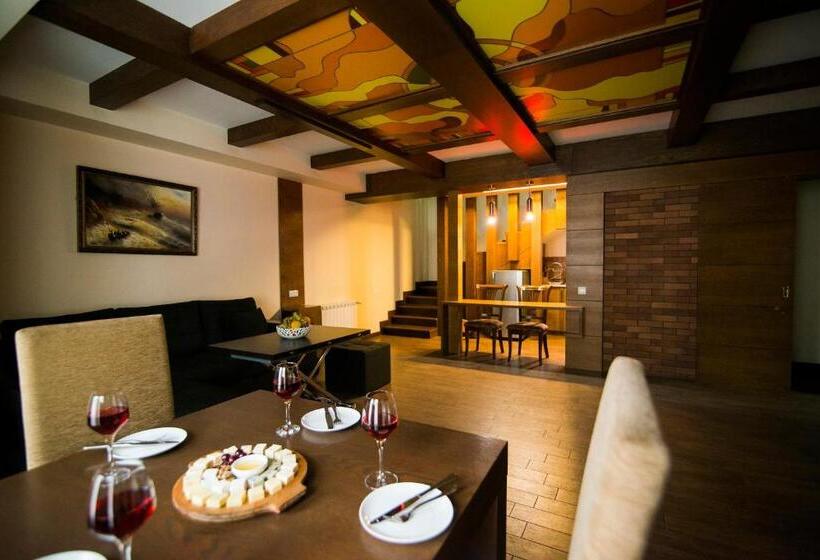 خانه 1 خوابه, Elegant Hotel & Resort