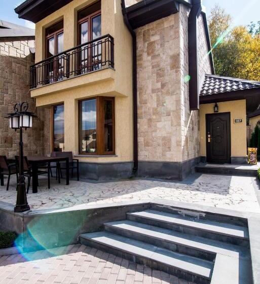 خانه 1 خوابه, Elegant Hotel & Resort