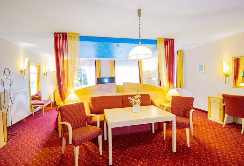 سوییت جونیور با بالکن, Ferien Hotel Spree Neisse
