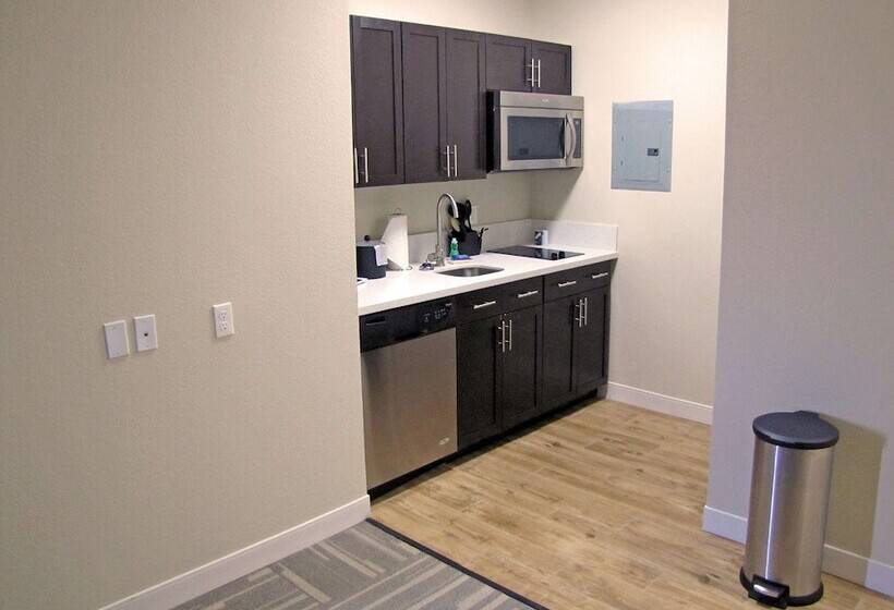 سوییت, Hampton Inn Mcpherson