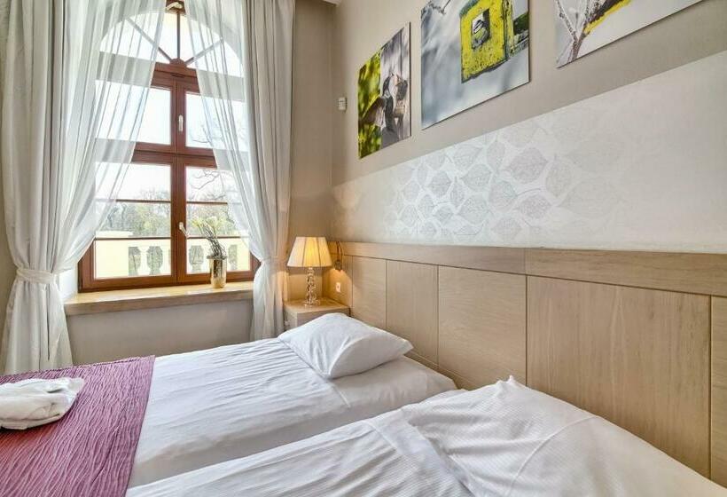 اتاق استاندارد یک نفره, Hanza Pałac Wellness & Spa