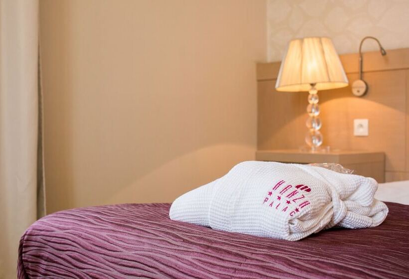 اتاق استاندارد یک نفره, Hanza Pałac Wellness & Spa