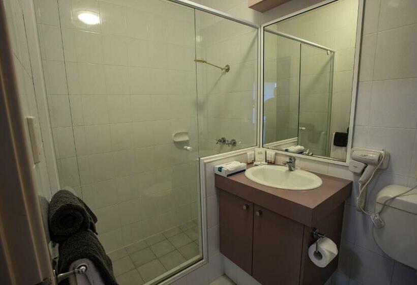 اتاق استاندارد, Quality Hotel Bayswater