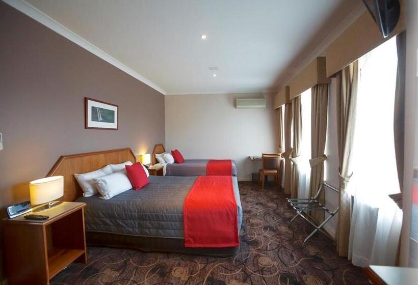 اتاق استاندارد یک نفره, Quality Hotel Bayswater