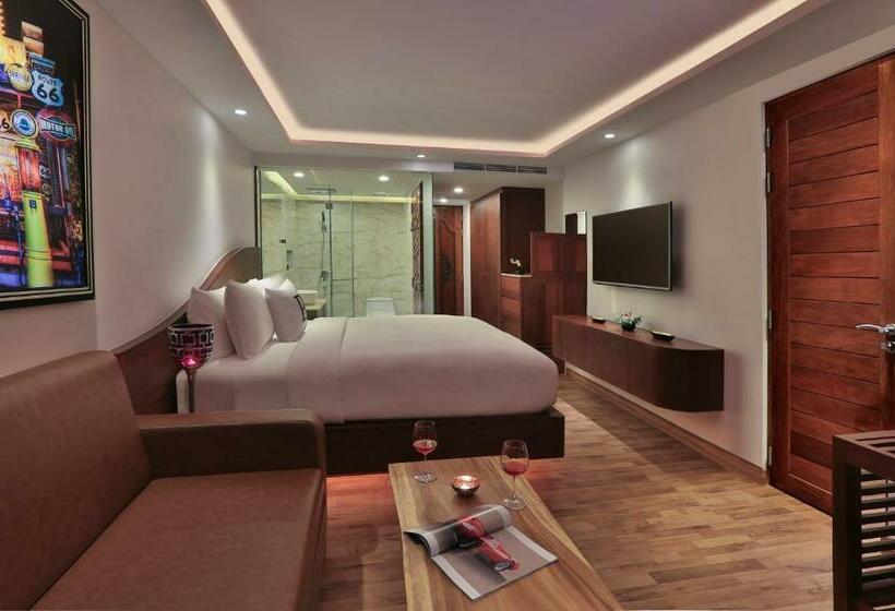 اتاق لوکس, The Privilege Hotel Ezra Beach Club