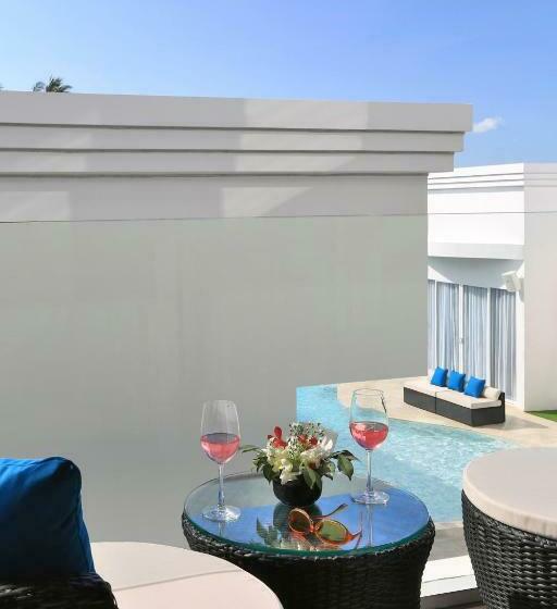 اتاق لوکس, The Privilege Hotel Ezra Beach Club