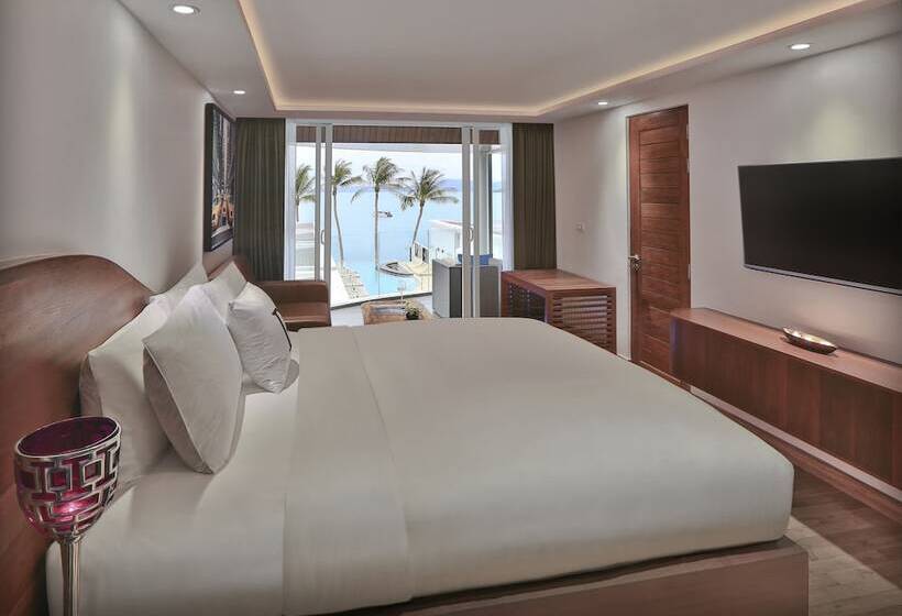 اتاق لوکس با چشم‌انداز دریا, The Privilege Hotel Ezra Beach Club