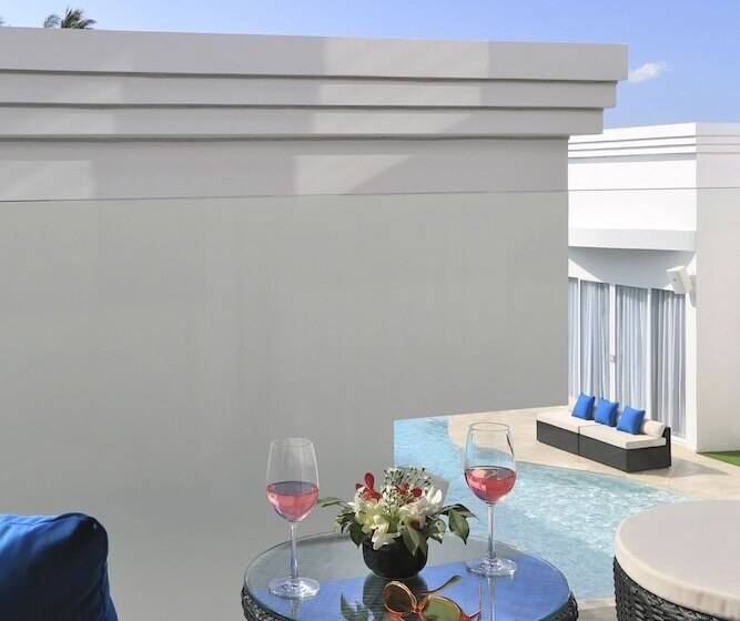 اتاق لوکس, The Privilege Hotel Ezra Beach Club