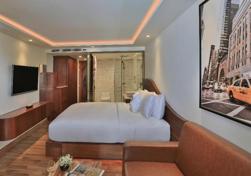 اتاق لوکس, The Privilege Hotel Ezra Beach Club