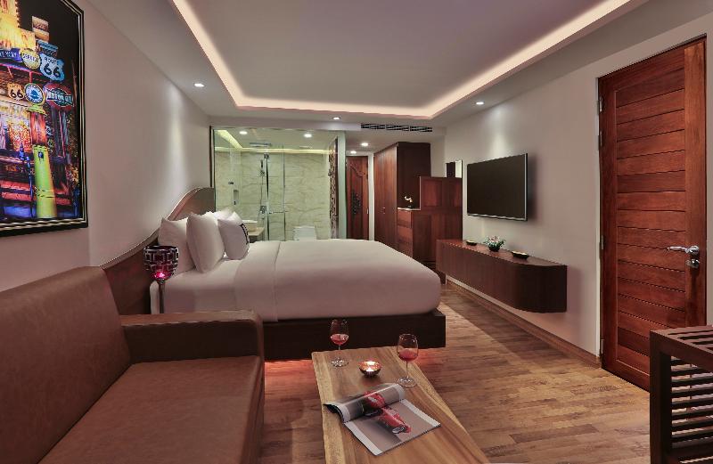 اتاق لوکس, The Privilege Hotel Ezra Beach Club