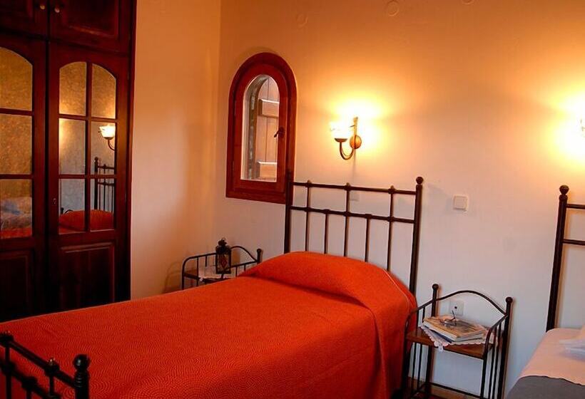 سوییت با چشم‌انداز کوه, Lefkoritis Resort