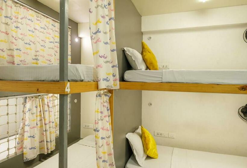 تختخواب در اتاق مشترک, Moustache Hostel Jaipur