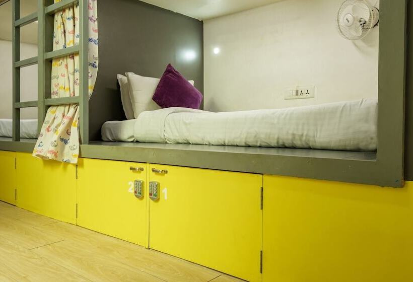 تختخواب در اتاق سوپریور مشترک, Moustache Hostel Jaipur