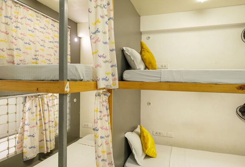تختخواب در اتاق مشترک, Moustache Hostel Jaipur