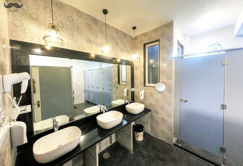 تختخواب در اتاق مشترک, Moustache Hostel Jaipur