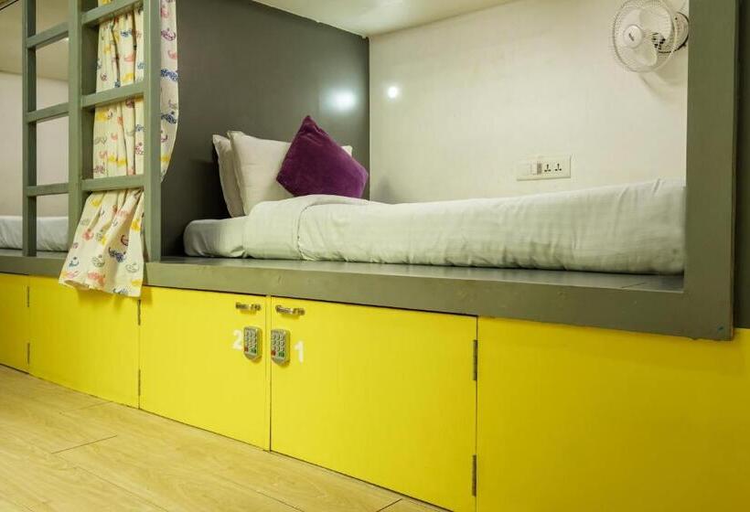 تختخواب در اتاق سوپریور مشترک, Moustache Hostel Jaipur