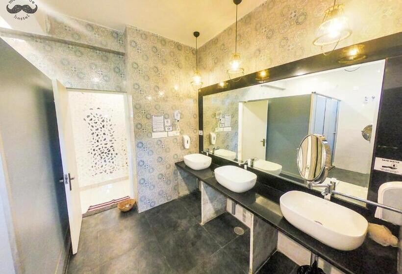 Bed in Shared Room with Shared Bathroom, Moustache Hostel Jaipur