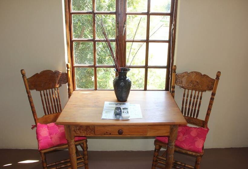 اتاق سوپریور, Gumtree Guest House