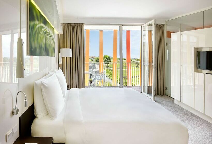 Suite with Terrace, Radisson Blu Hotel & Convention Centre Kigali