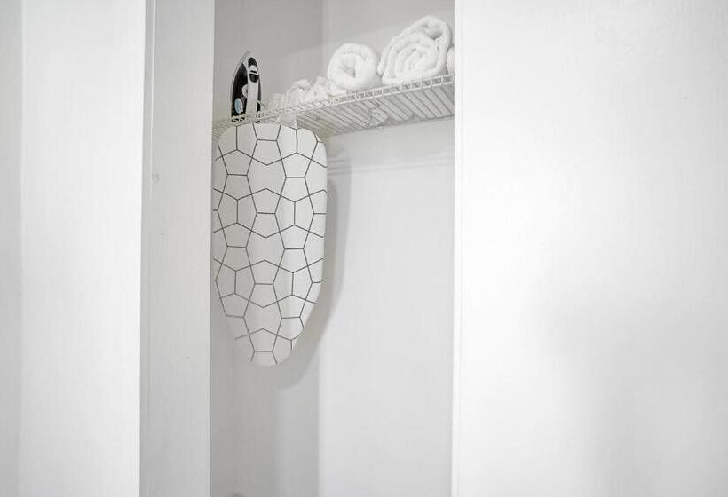 آپارتمان 1 خوابه با بالکن, Elegant Wynwood Flats