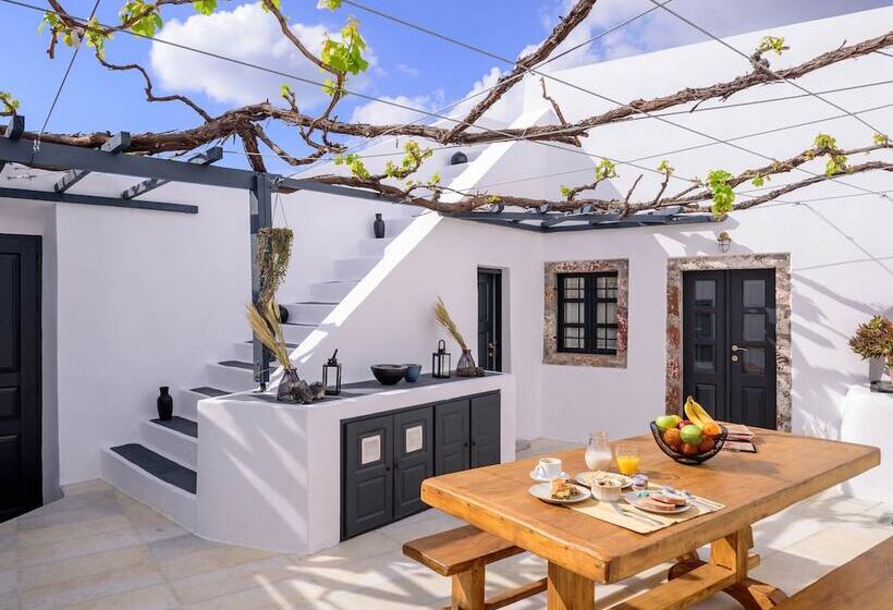 سوییت, Firalia, Casa In Rock Suites