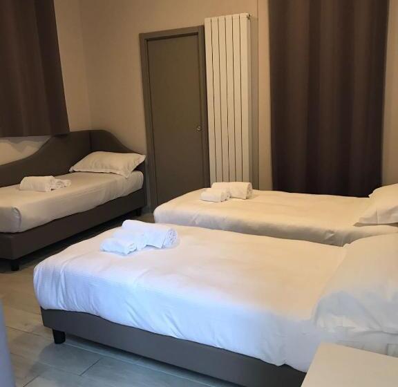 اتاق استاندارد سه نفره, B&b Leonardo