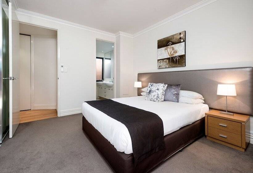 2 Bedroom Apartment Side Sea View, Fremantle Harbourside Luxury Apartments