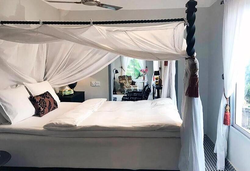 سوئیت پرزیدنت, Rooftop Boutique Hotel Adults Only