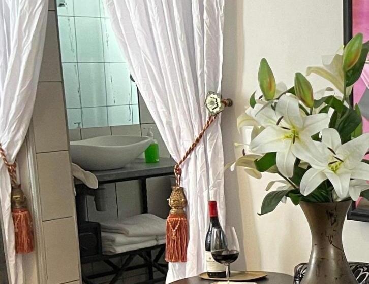 اتاق لوکس, Rooftop Boutique Hotel Adults Only