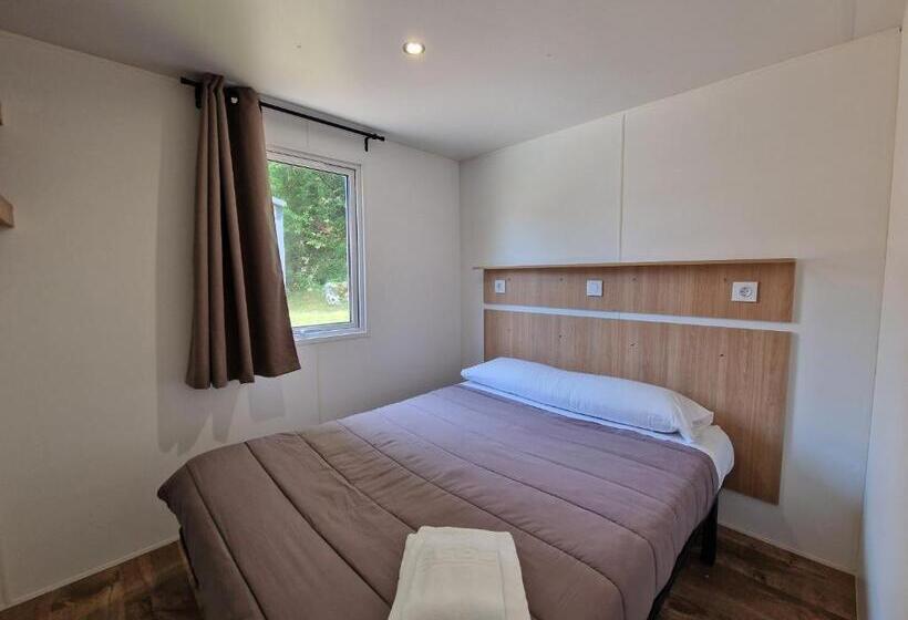 بانگلوی سوپریور, Camping El Helguero