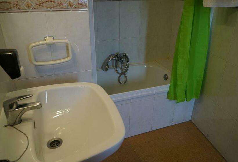 اتاق استاندارد, Hostal Camino Real