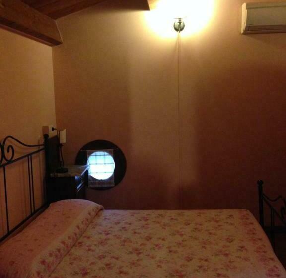 اتاق استاندارد, Agriturismo La Marletta