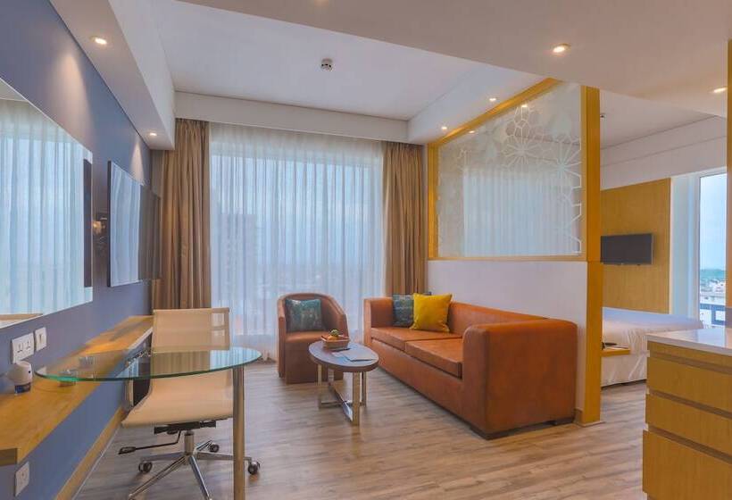 سوییت اجرایی, Four Points By Sheraton Chennai Omr