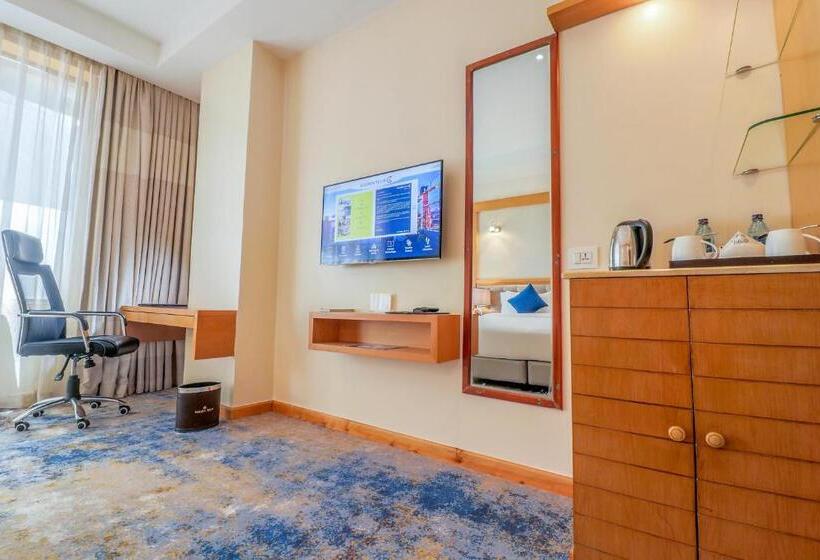 اتاق استاندارد با تخت دوبل, Golden Tulip Westlands Nairobi