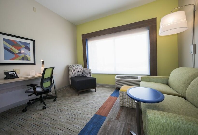 Suite Adaptada per a persones amb mobilitat reduïda, Holiday Inn Express & Suites Southaven Central  Memphis