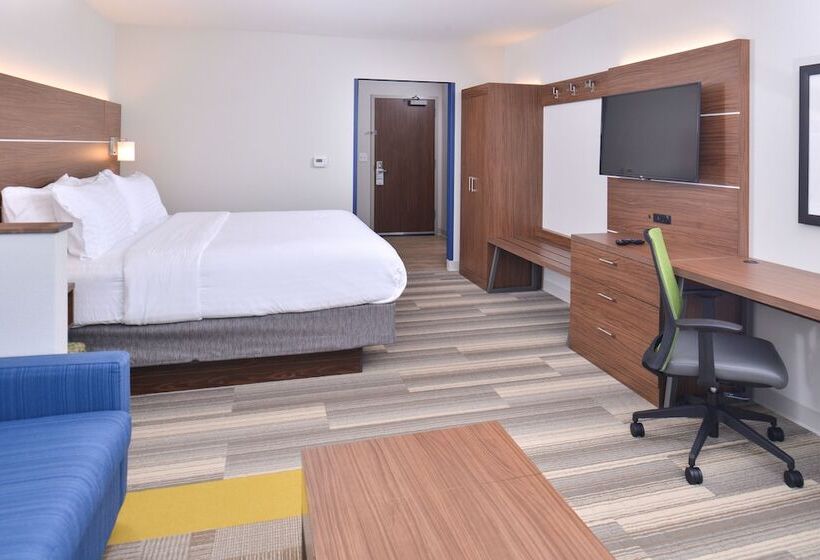 سوییت, Holiday Inn Express & Suites Omaha Airport, An Ihg