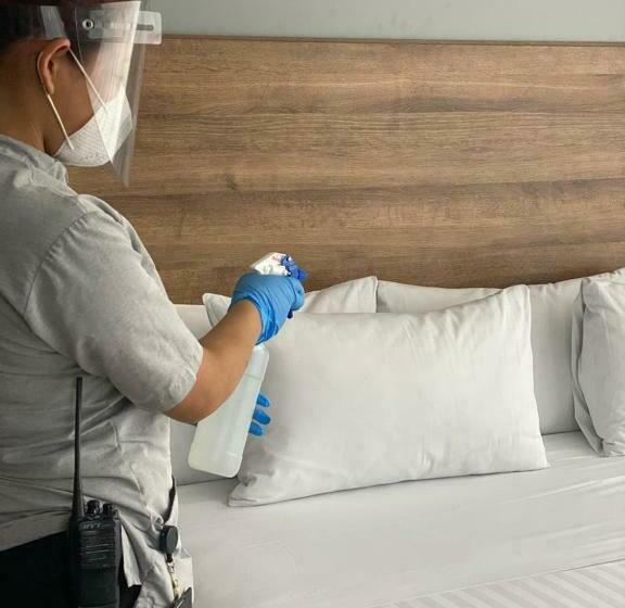 シティビュージュニアスイート, La Quinta By Wyndham Medellin