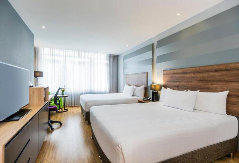スーペリアールーム, La Quinta By Wyndham Medellin