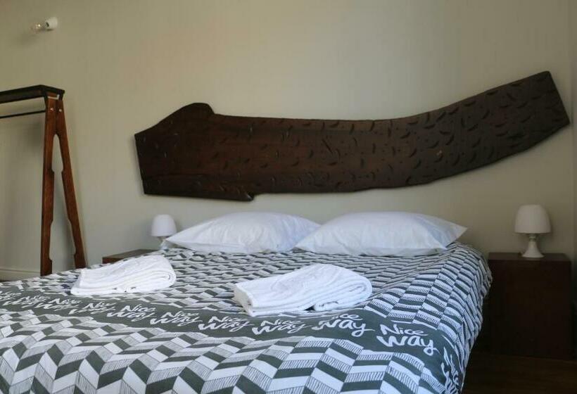 اتاق استاندارد, Nice Way Porto Hostel