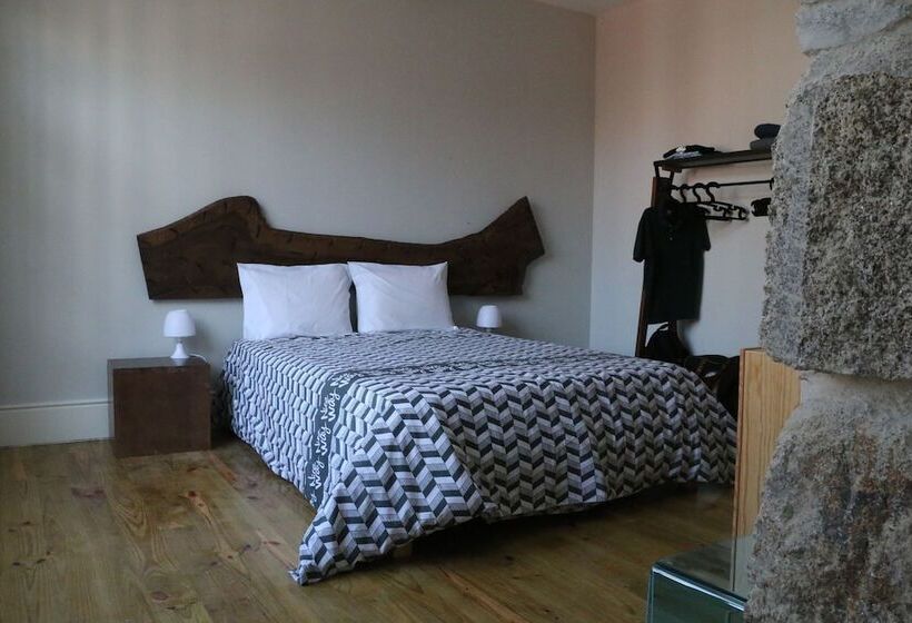 اتاق استاندارد, Nice Way Porto Hostel