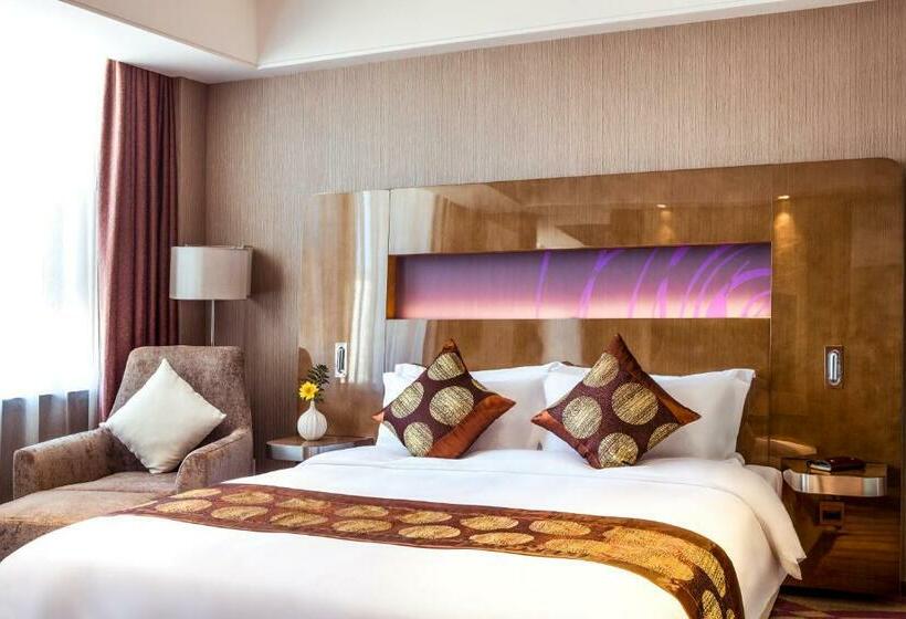 اتاق سوپریور با تخت بزرگ, Novotel Daqing Haofang