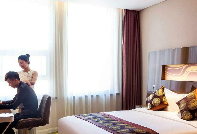 اتاق لوکس با تخت بزرگ, Novotel Daqing Haofang