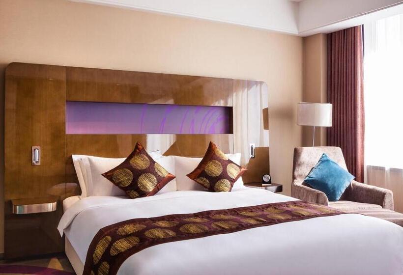 سوییت جونیور, Novotel Daqing Haofang