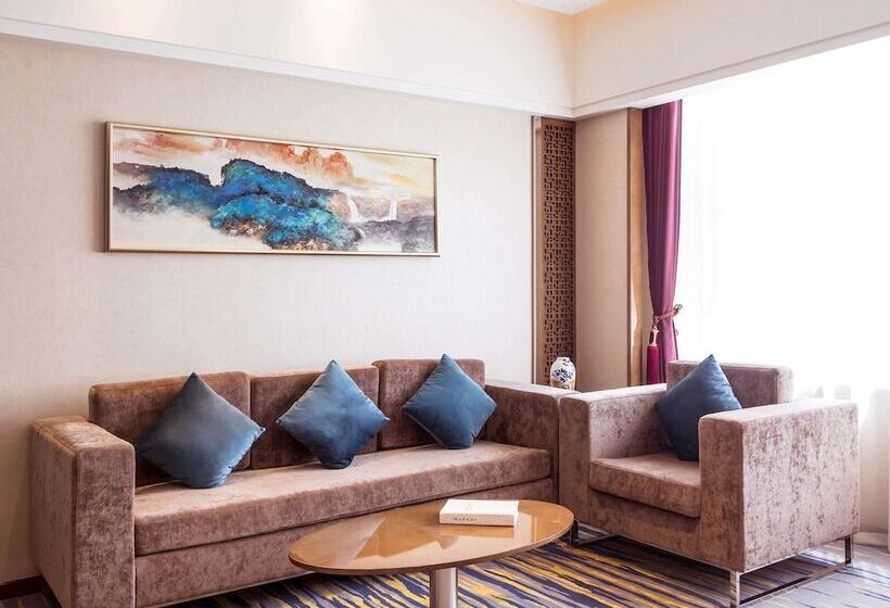 سوییت لوکس, Novotel Daqing Haofang