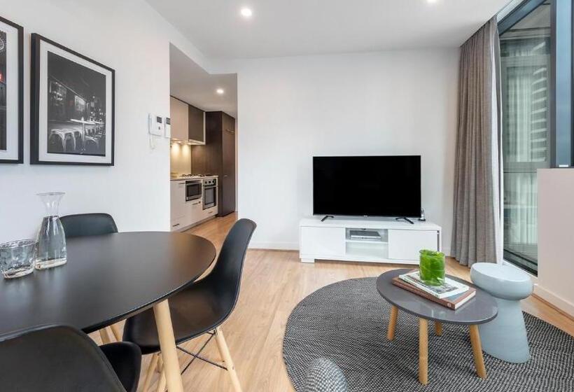 آپارتمان سوپریور 2 خوابه, Oaks Melbourne Southbank Suites