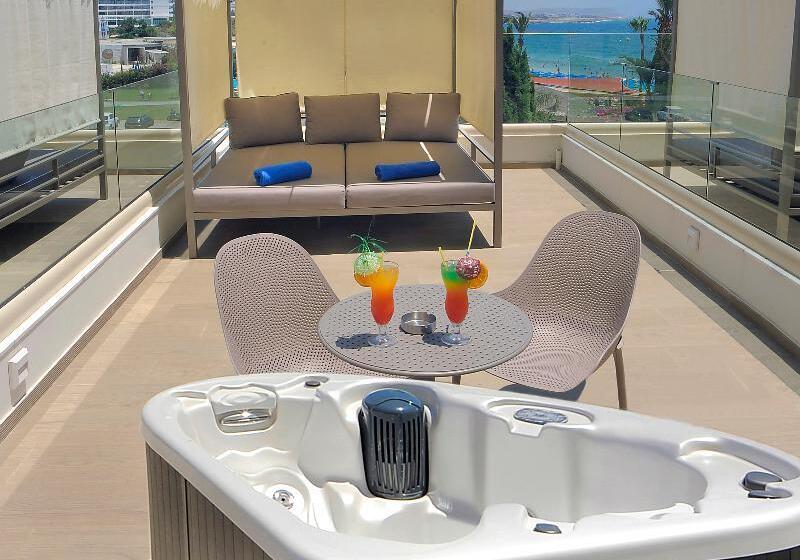 اتاق سوپریور, Quality Hotel Flamboyant