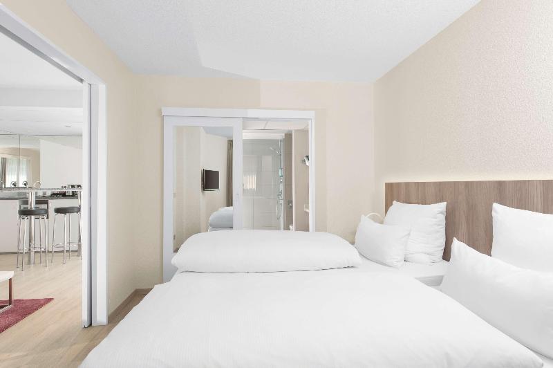اتاق لوکس, Quality Hotel Flamboyant