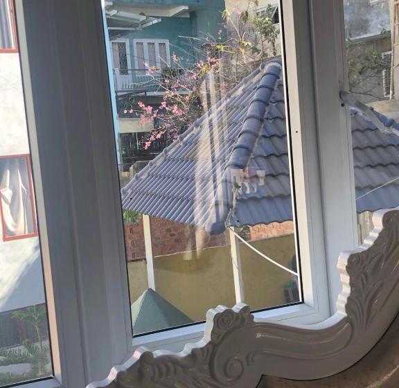 اتاق لوکس با بالکن, Villa   Hotel Nam Khang 2 Dalat