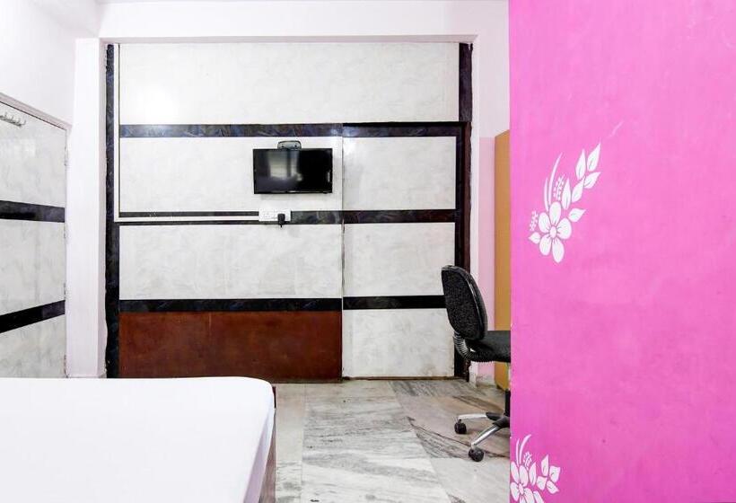 三人经典房间, Oyo Chinar Park Guest House