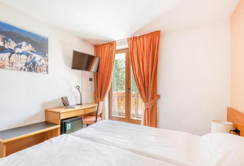 Comfort room with balcony, Alpina